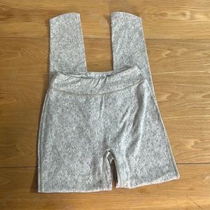 Gymshark Dry Leggings in Size Small